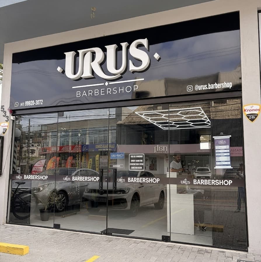 Fachada URUS BARBERSHOP